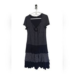 Polka Dot Ruffle Hem V-Neck Dress Vintage Style  Size L Retro Pinup Flowy Girlie